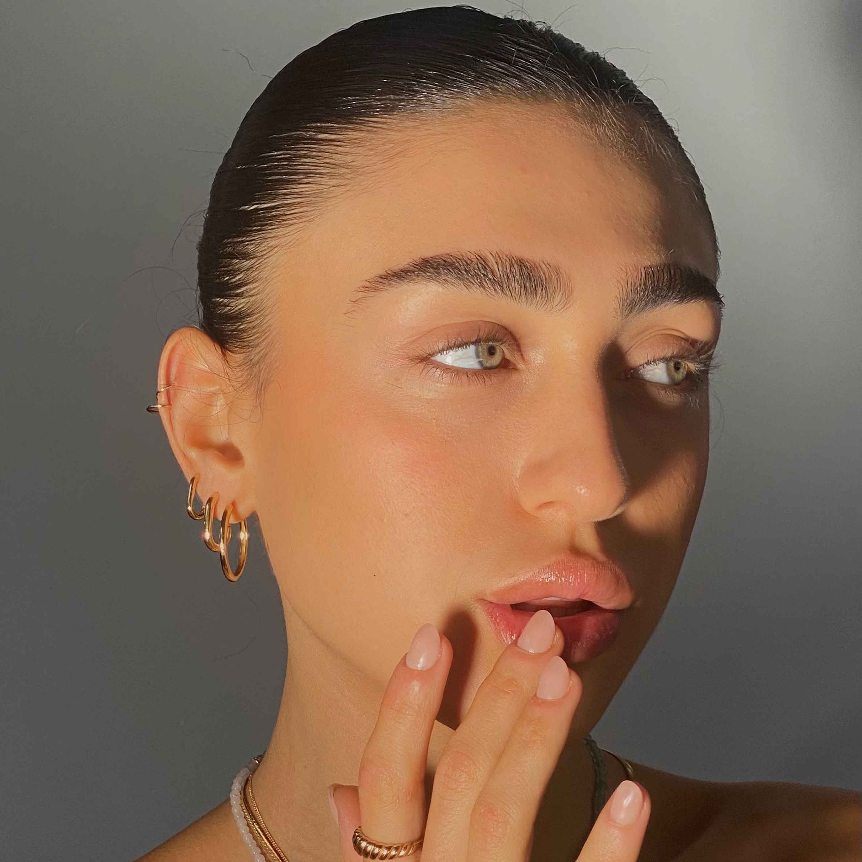 Essential Large Hoops in Gold - Image 3