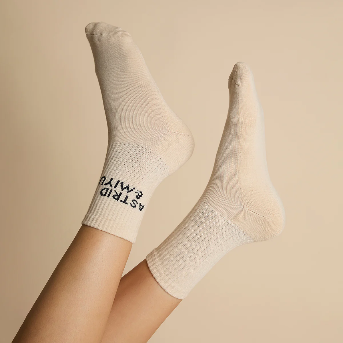 Socks in Pearl Blush - Image 5