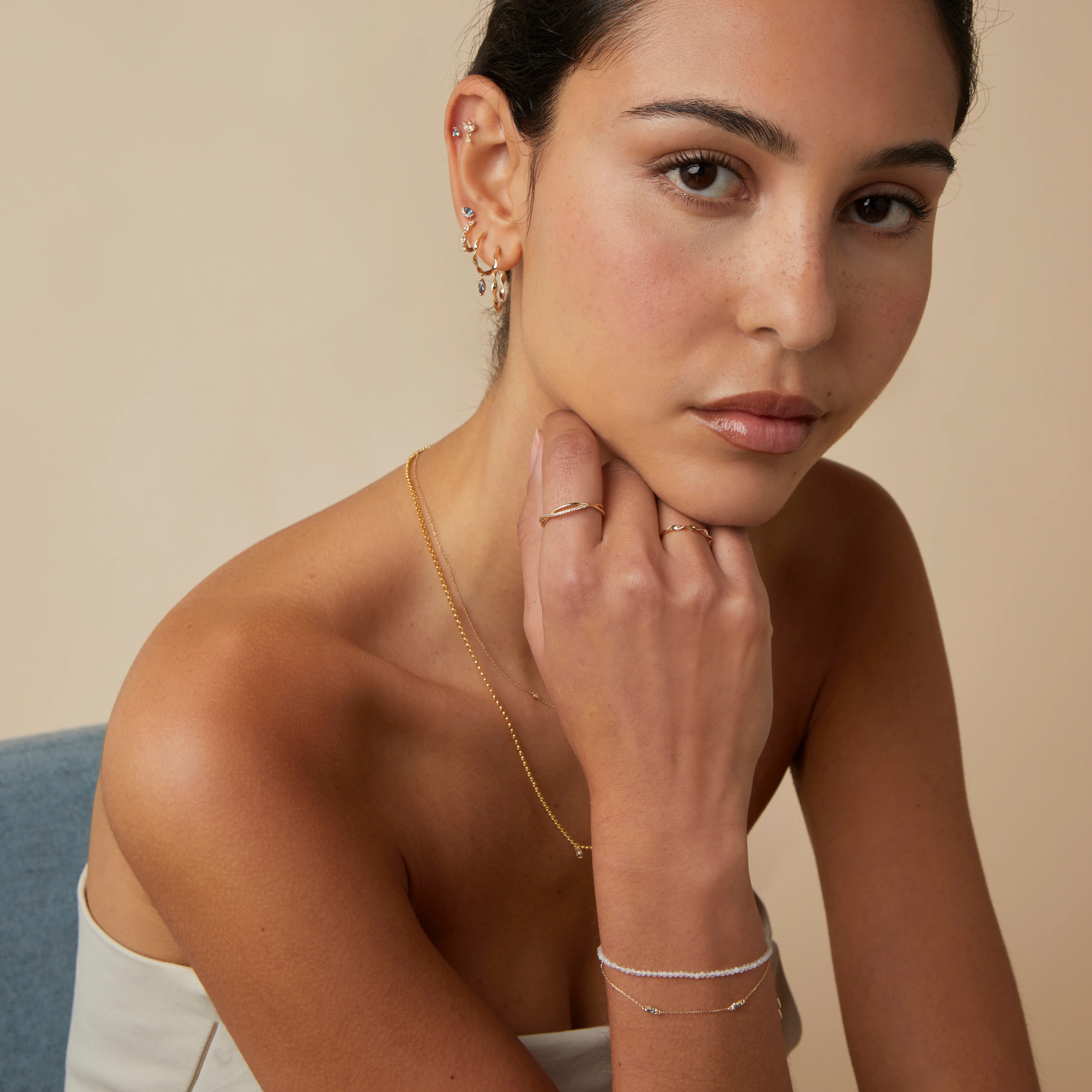 Twist Large Hoops in Solid Gold - Image 6