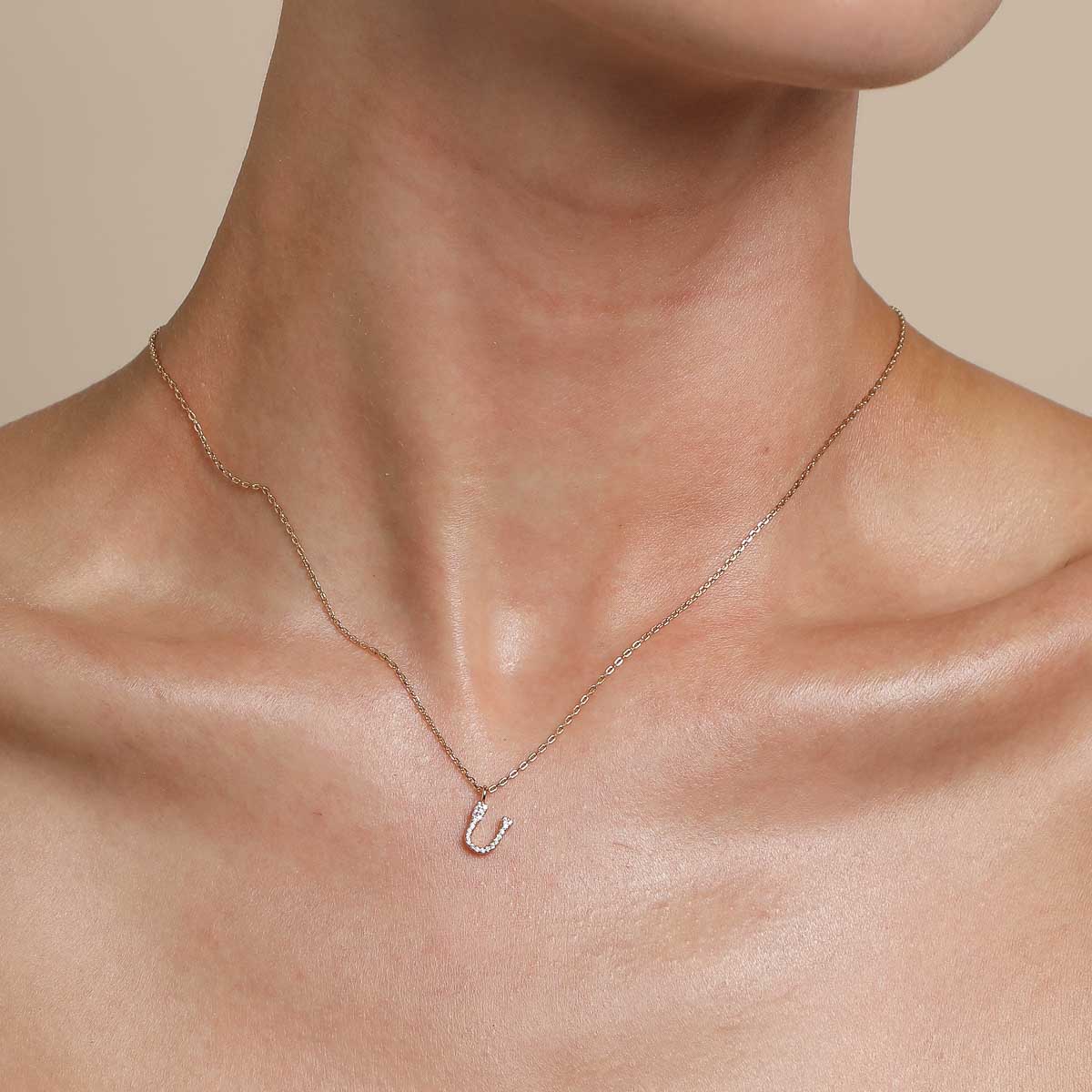 U Initial Pavé Pendant Necklace in Gold - Image 2