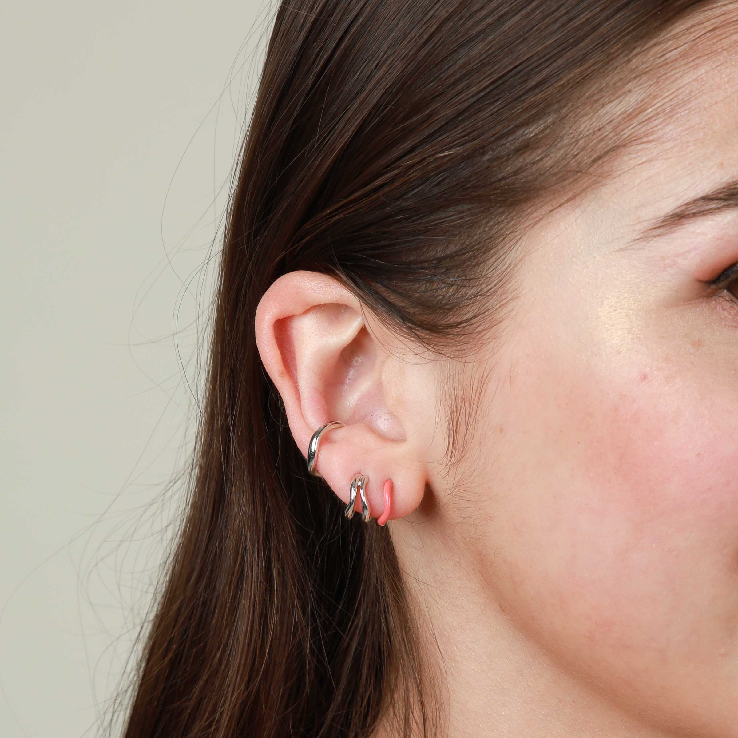 Wave Ear Cuff in Silver - Image 3