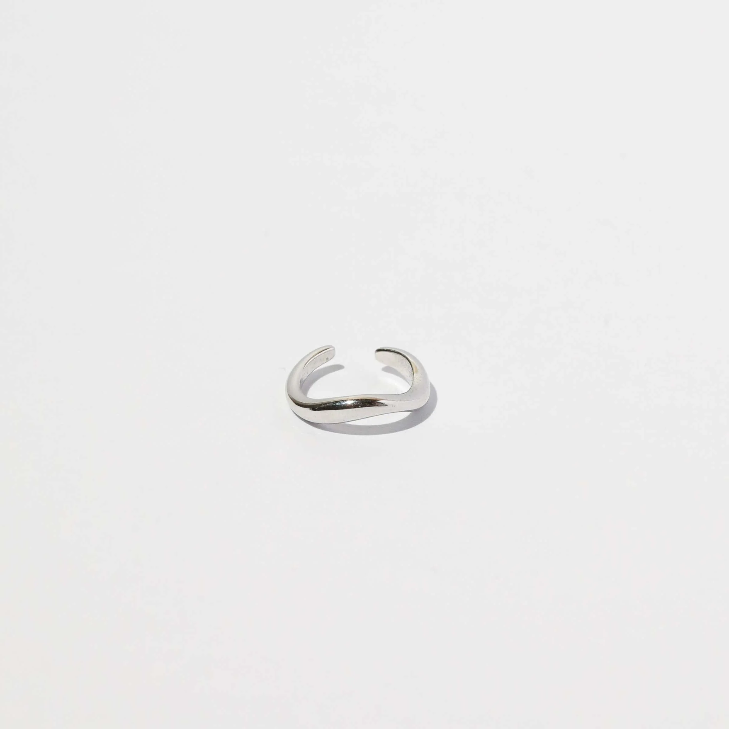 Wave Ear Cuff in Silver - Image 4