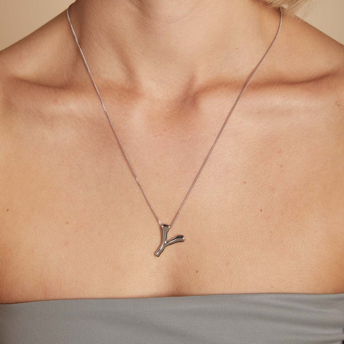 Y Initial Bold Pendant Necklace in Silver - Image 2